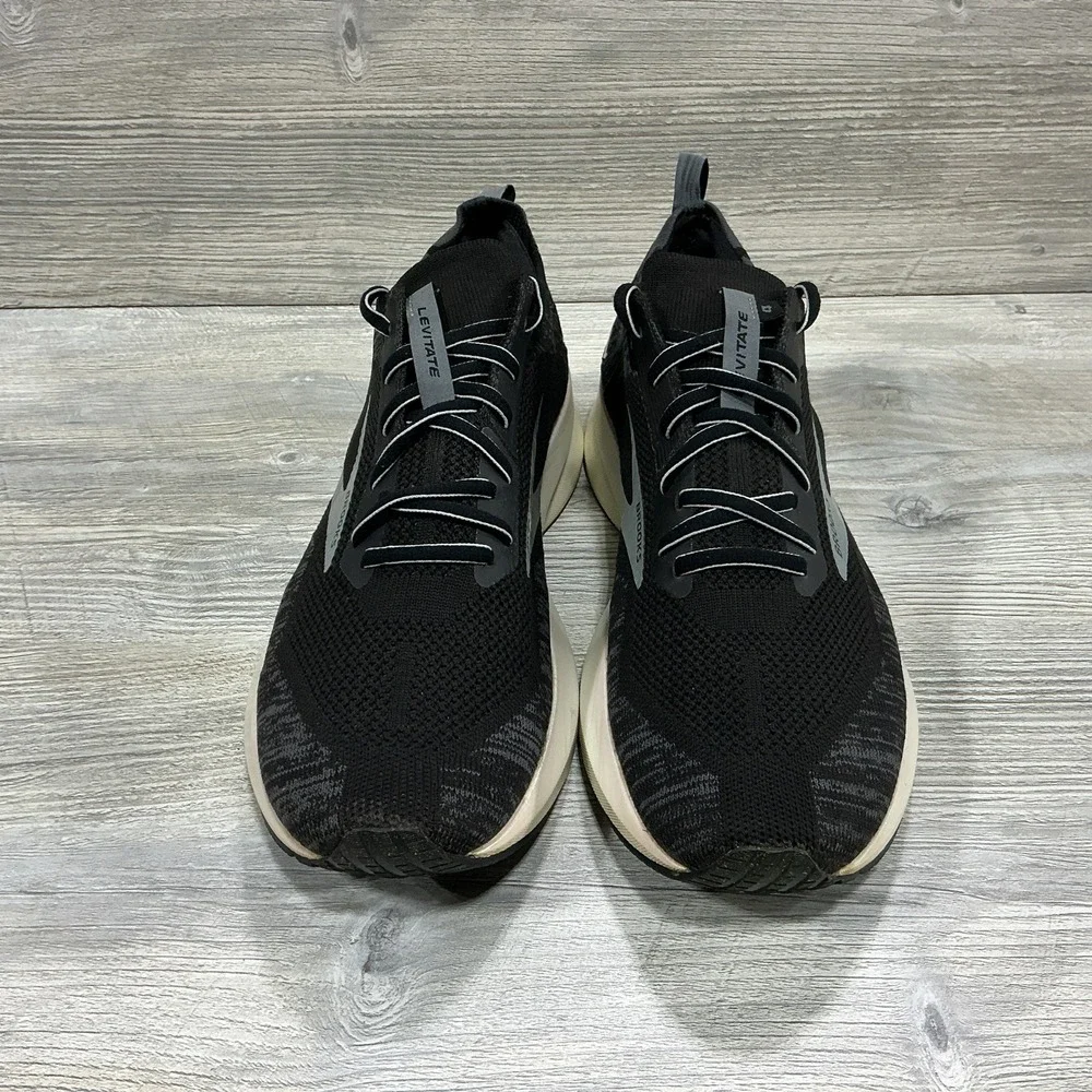 Brooks Levitate 4 1103451D012 Black Running Shoes Sneakers Men's Size 11.5 D